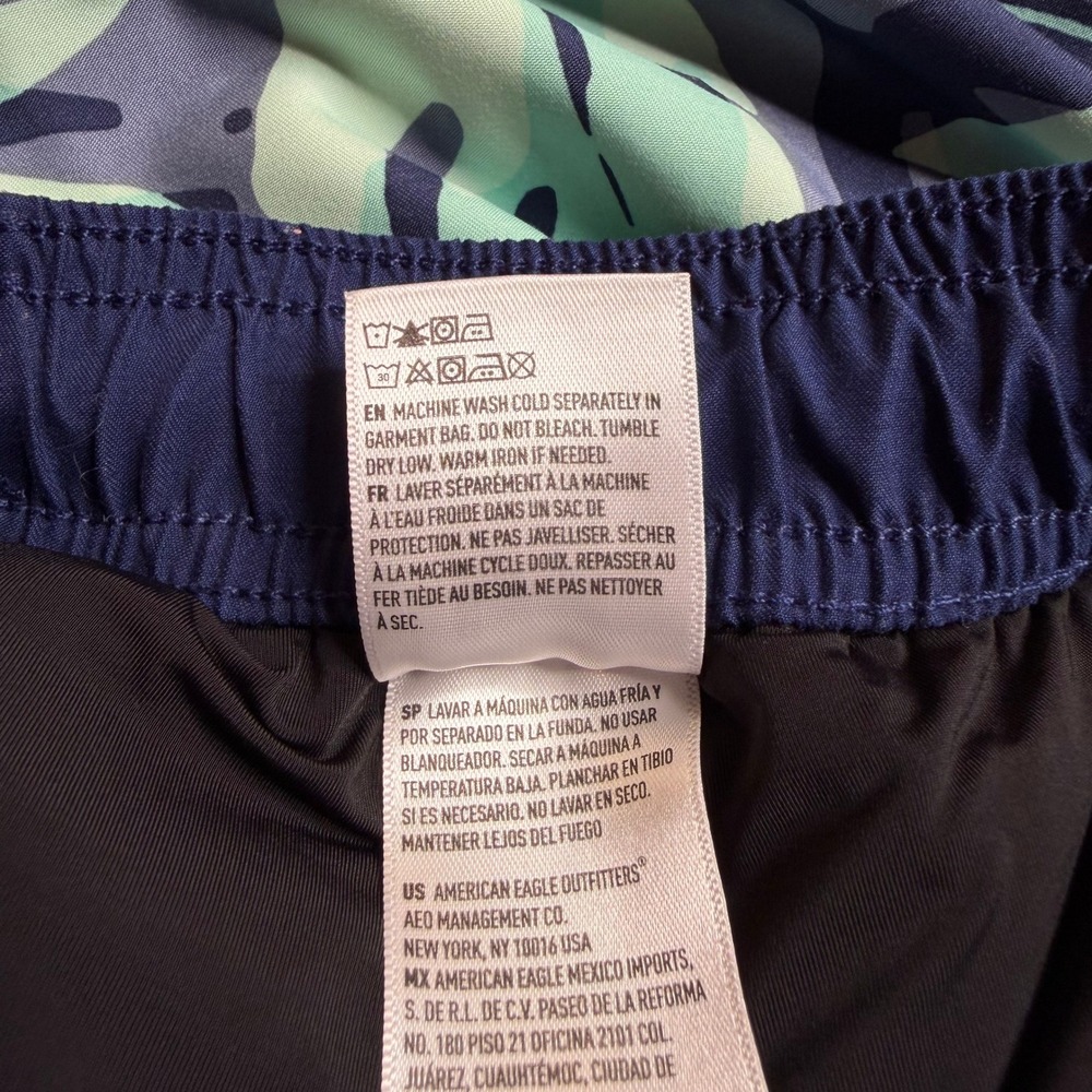 American Eagle Mens XS Tropical Leaf Swim Trunks Navy Teal 5 Inch Inseam Shorts - Picture 12 of 12
